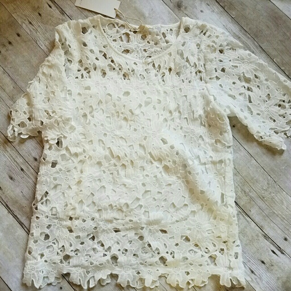 *FINAL Relished Annaliese Lace Blouse - Picture 6 of 6