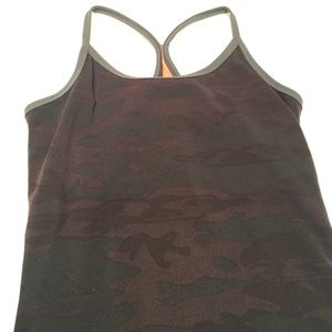 Lululemon camo tank