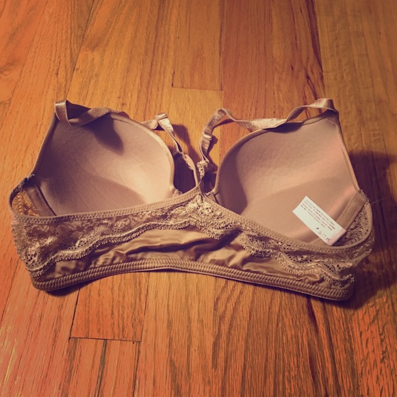 Lace racer back push-up bra! Never used.