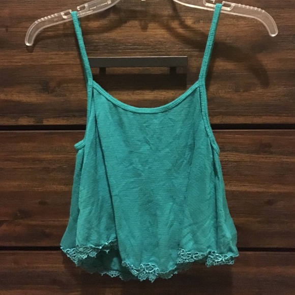 Pacsun Flowy Crop Top