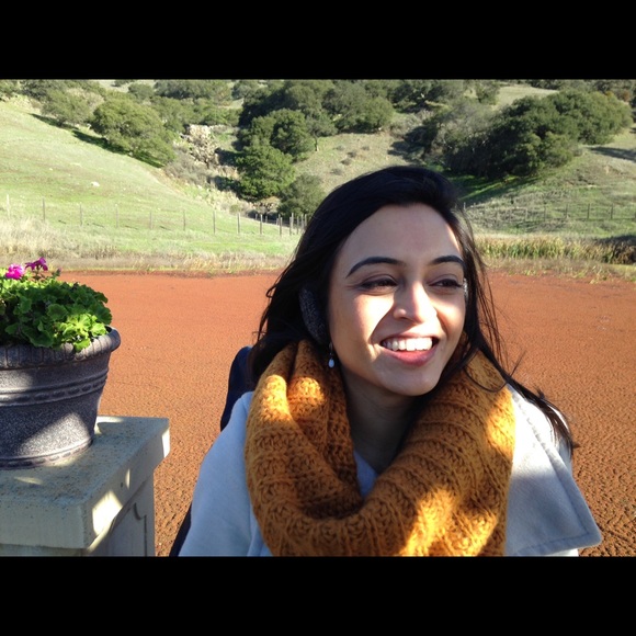 Meet your Posher, Setu - Picture 1 of 1