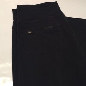 Drawstring back Lululemon pant