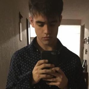 Meet your Posher, Rene