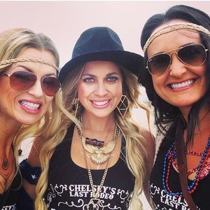 Meet your Posher, Christine