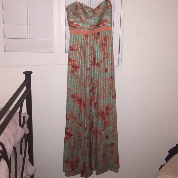 bcbgmaxazaria gown - Picture 1 of 5