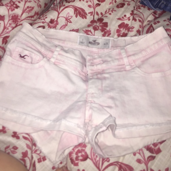 Light pink shorts. - Picture 1 of 1