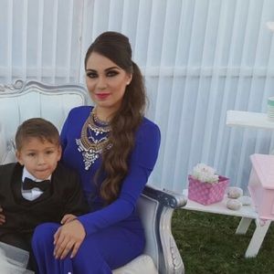 Meet your Posher, Stefanie