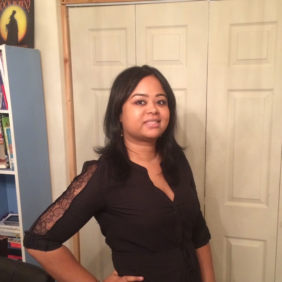 Meet your Posher, Reena - Picture 2 of 2