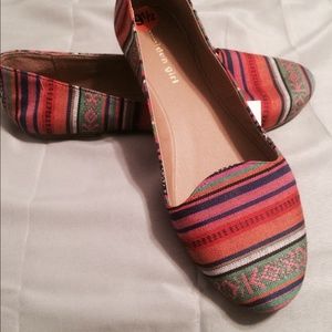Madden girl colorful flats!