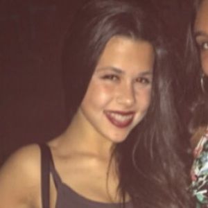 Meet your Posher, Nina