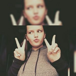 Meet your Posher, Olivia