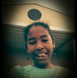 Meet your Posher, Eva