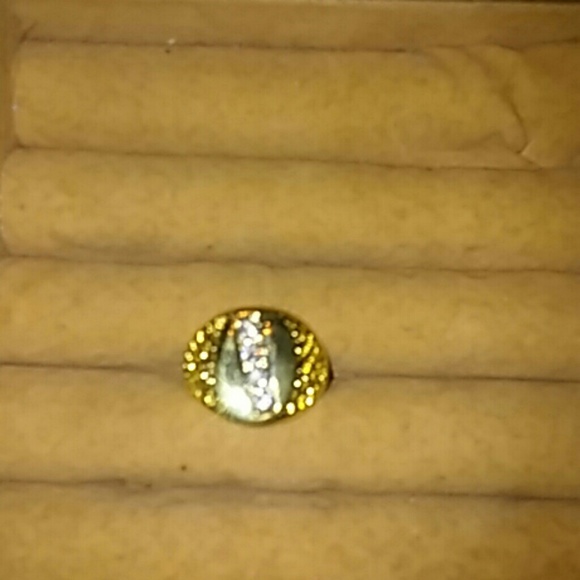 18k ring