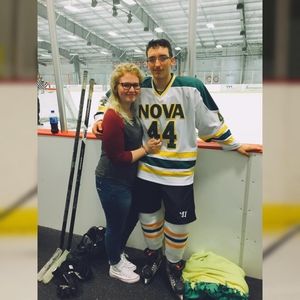 Meet your Posher, Cara