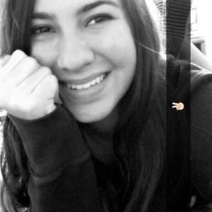 Meet your Posher, Paulina