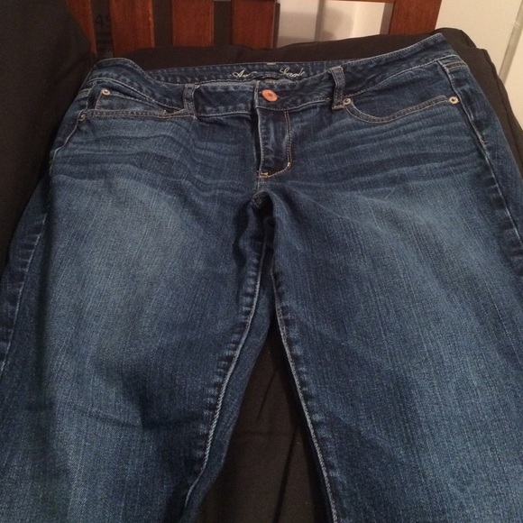 Women's American Eagle Jeans