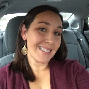 Meet your Posher, Melissa