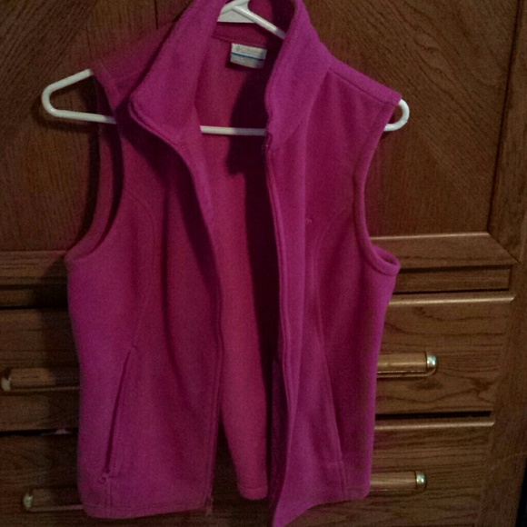 Columbia vest