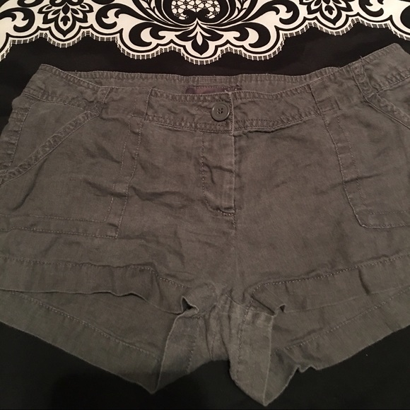 Cute dark Gray shorts