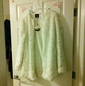 NWT faux fur outer wear
