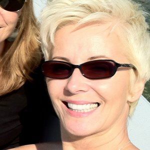 Meet your Posher, Linda