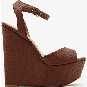 SHOECULT wedge