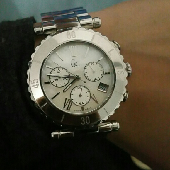GC Collection Watch - Picture 3 of 3
