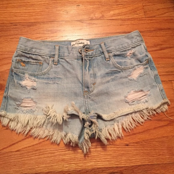 Abercrombie high waisted shorts - Picture 1 of 2