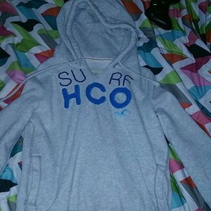 3/4 sleeve gray hollister hoodie