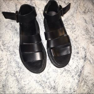 NWOT. Clarissa sandals.