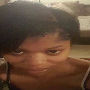 Meet your Posher, Latoya