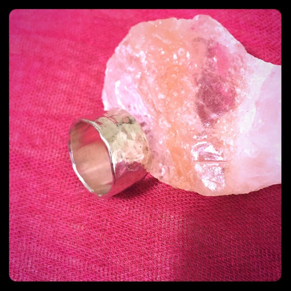 Silver ladies ring 💍