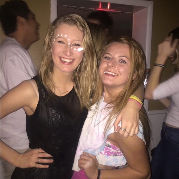 Jenny 🔥🔥 - Picture 2 of 2