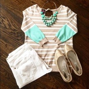 Reserved for @kechurch - Bebe b2 mint sweater