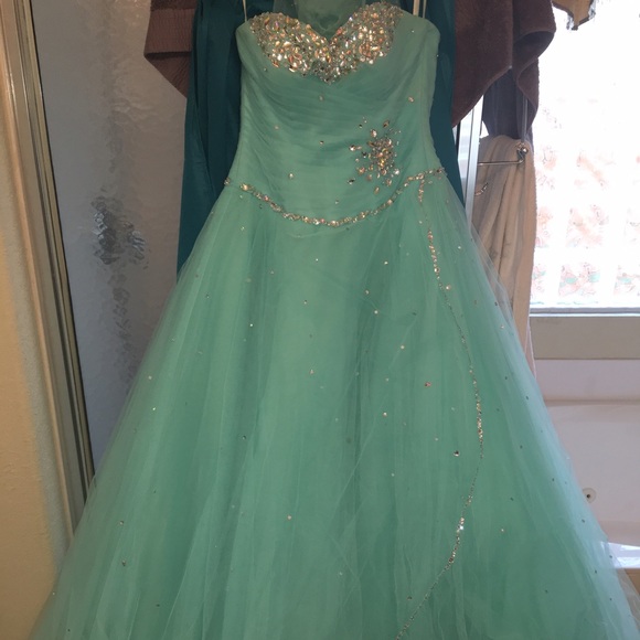 Aqua Quinceañera dress