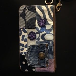 Coach wristlet/clutch