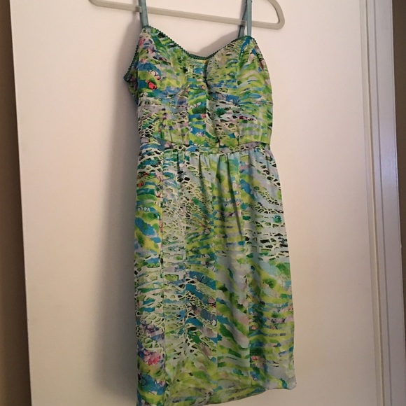 Very unique dress!!