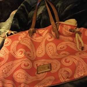 Tommy Hilfiger shoulder purse