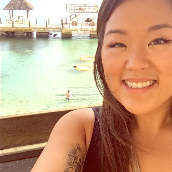 Meet your Posher, Kd - Picture 2 of 3