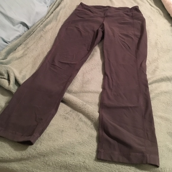 Lululemon crop pants