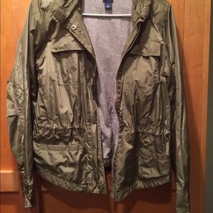 Gap rain jacket