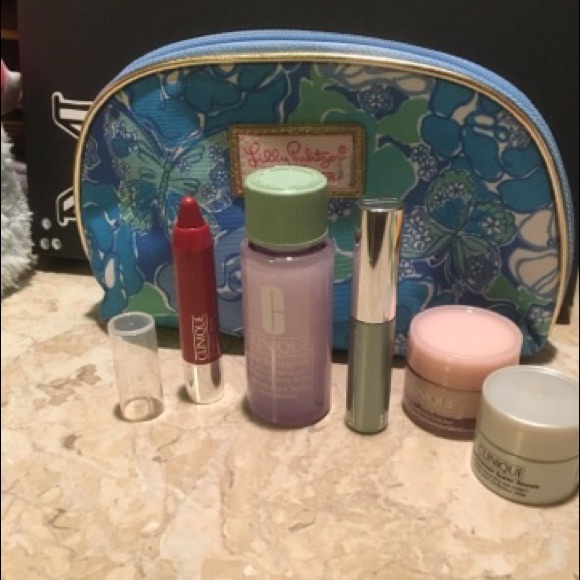 CLINIQUE BUNDLE!