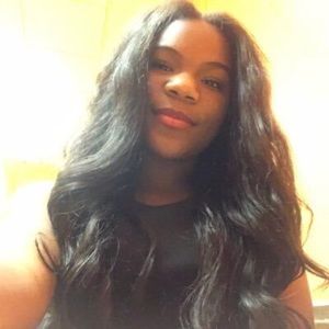 Meet your Posher, Jonie