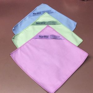 NORWEX BODY MAKEUP REMOVAL CLOTH $7 each or 3/$20