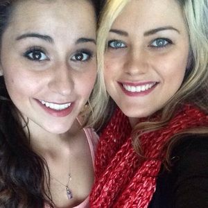 Meet your Posher, Kayla