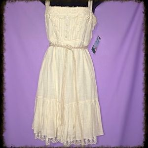 Maui Sun Dress Lace Detail