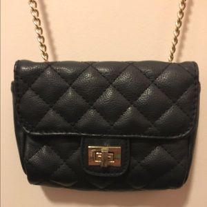 Forever 21 black crossbody purse