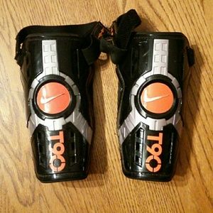 T90 shin guards