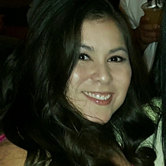 Meet your Posher, Jessica - Picture 1 of 1