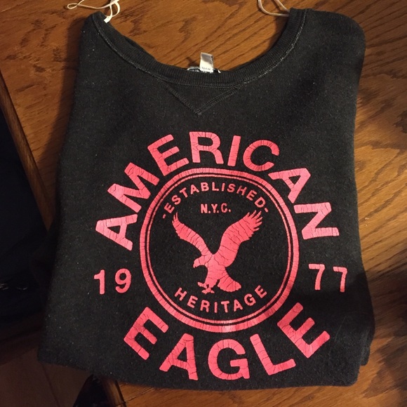 American Eagle Sweatshirt